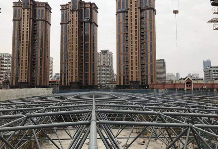 武威螺栓球网架结构